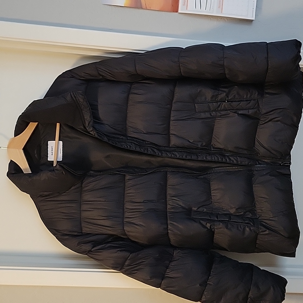 XL old navy puffer in black